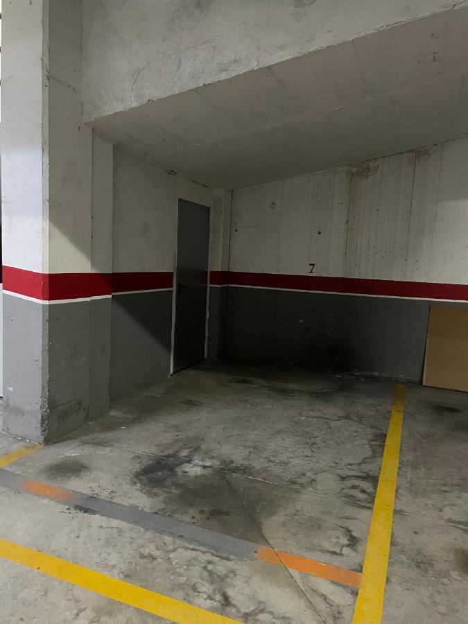 Acogedor Apartamento Vallparadis Con Parking Terrassa Zewnętrze zdjęcie