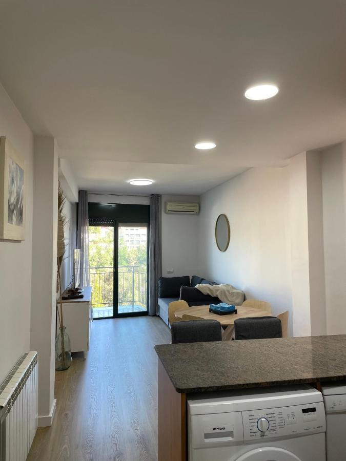 Acogedor Apartamento Vallparadis Con Parking Terrassa Zewnętrze zdjęcie